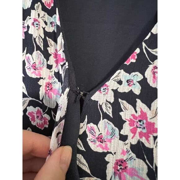 Banana Republic Women's Floral Print Ruffle Wrap Dress Pink/Navy Size 12 TALL - Picture 7 of 13